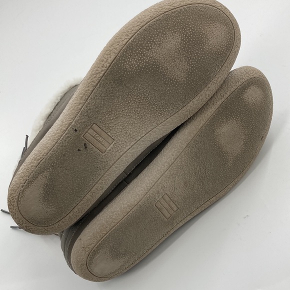 TOMS Women’s Khaki Tan Quilted Boots Faux Fur Lining Size 11 - Picture 8 of 9
